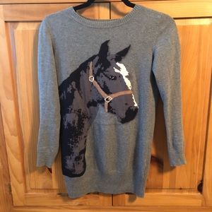 Extremely soft sweater for fall size Small.